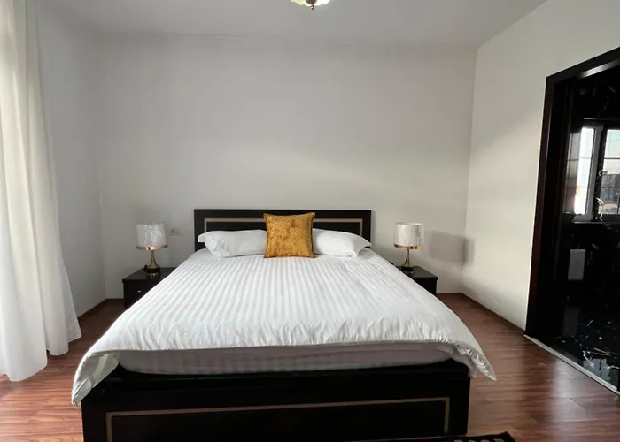 North Star Hostel Szkodra