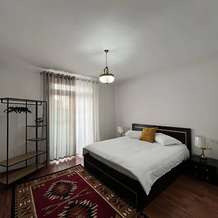 Hostel North Star *