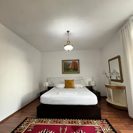 Hostel North Star Shkoder